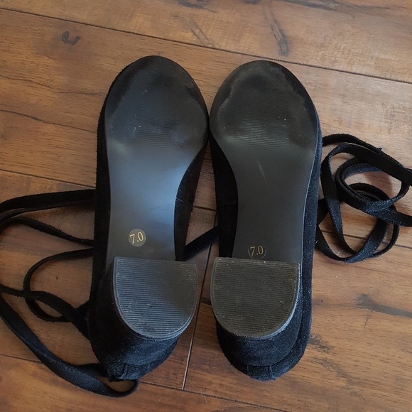 Steve Madden Black‎ Suede Ankle Wrap Pointed Toe Block Heel Pumps - Picture 6 of 7